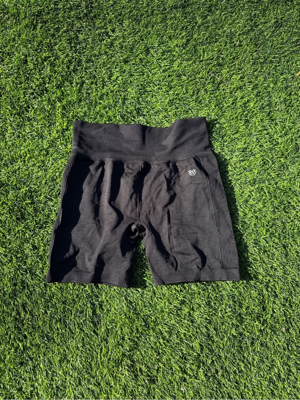Forever 21 Black High-Rise Ribbed Bike Shorts